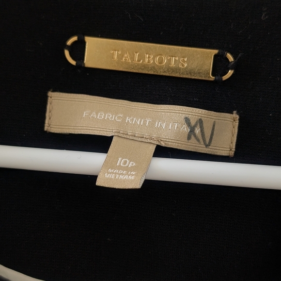 Talbots Fabric Knit In Italy Ponte Knit Blazer Black 10P Lines Business Wear - Picture 4 of 6